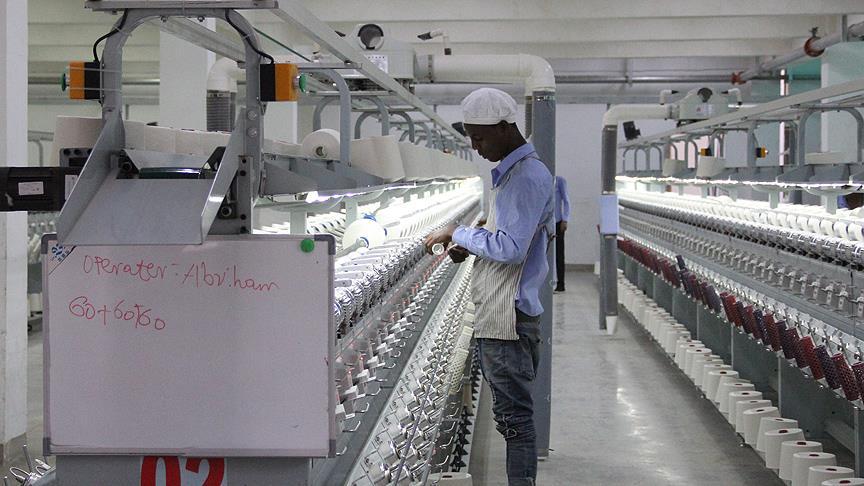 High-speed ring spinning line operator